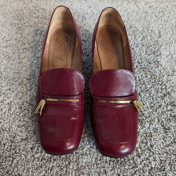 John Smith Collection Vintage Red Leather Heels - High Quality- Rare Find sz 7.5 - Picture 2 of 7